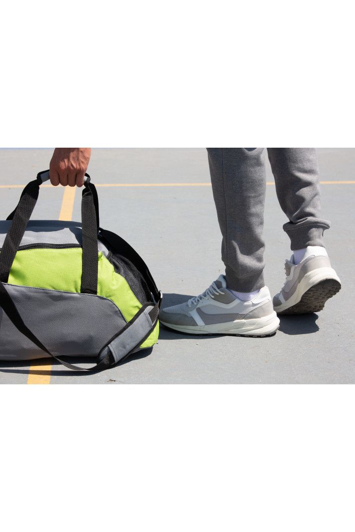 Large gamme de sacs de sports à éventuellement personnaliser en ligne chez Textile Direct